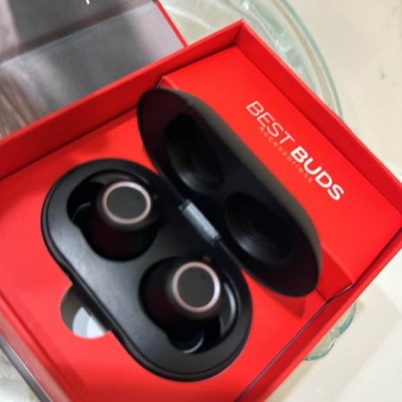 Atom crisp clean sound earbuds New - Picture 4 of 6